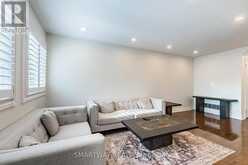 94 GOLDENLIGHT CIRCLE | Brampton Ontario | Slide Image Twelve