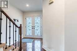 94 GOLDENLIGHT CIRCLE | Brampton Ontario | Slide Image Seven