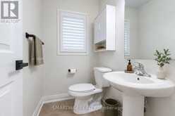 94 GOLDENLIGHT CIRCLE | Brampton Ontario | Slide Image Eight