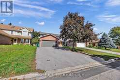 39 LINDA DRIVE | Cambridge Ontario | Slide Image Two