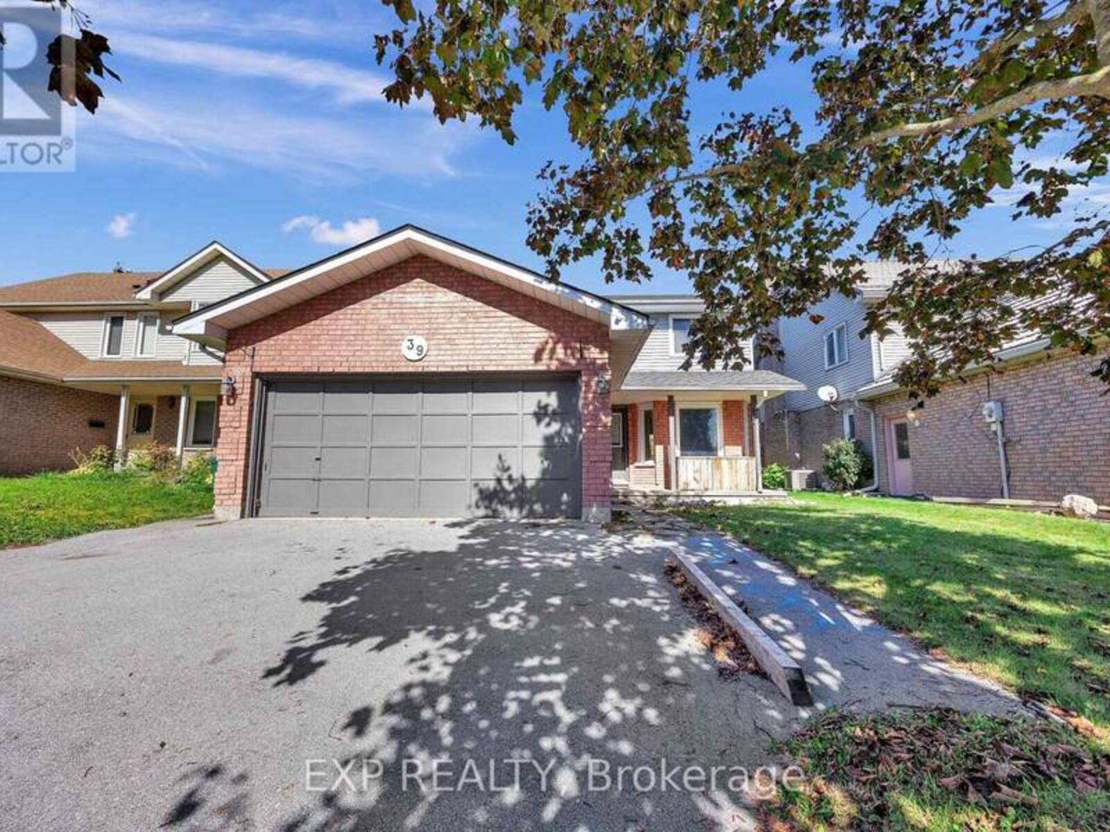 39 LINDA DRIVE, Cambridge, Ontario N3C 3W3