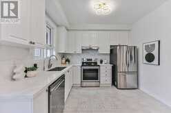 25 CHICAGO LANE | Markham Ontario | Slide Image Fourteen