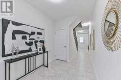 25 CHICAGO LANE | Markham Ontario | Slide Image Eight