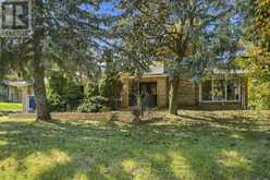 904 MONTGOMERY DRIVE | Ancaster Ontario | Slide Image Four