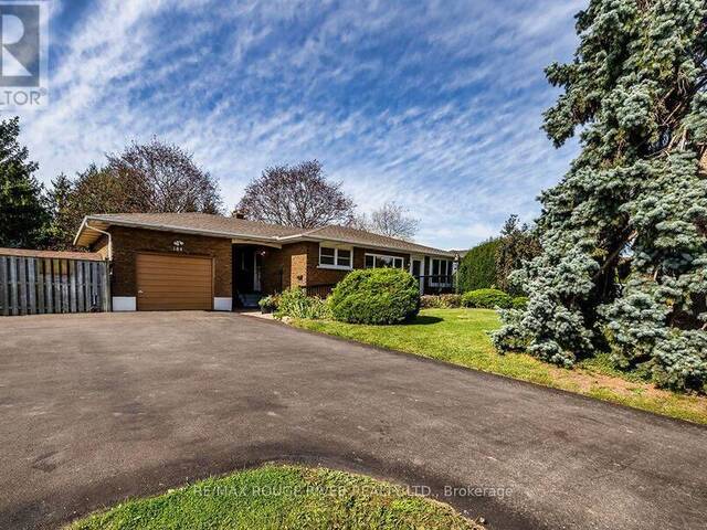 184 GARRARD ROAD Whitby Ontario, L1N 3K6 - 4 Bedrooms Home For Sale