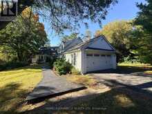 10 YORKTON BOULEVARD | Markham Ontario | Slide Image Three
