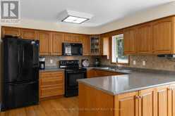 414 HORSESHOE VALLEY ROAD E | Coldwater Ontario | Slide Image Nine
