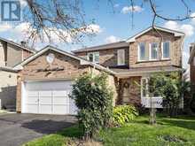 1631 MEADOWFIELD CRESCENT | Mississauga Ontario | Slide Image Three