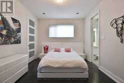 647 MONTBECK CRESCENT | Mississauga Ontario | Slide Image Thirty-one