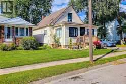 38 CLIFFORD AVENUE | Welland Ontario | Slide Image Three