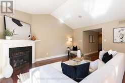 506 REGINA DRIVE | Burlington Ontario | Slide Image Seven