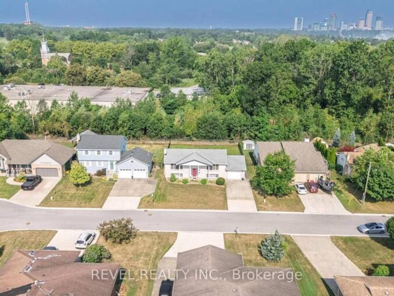 3641 RAPIDS VIEW DRIVE, Niagara Falls, Ontario L2G 7M8