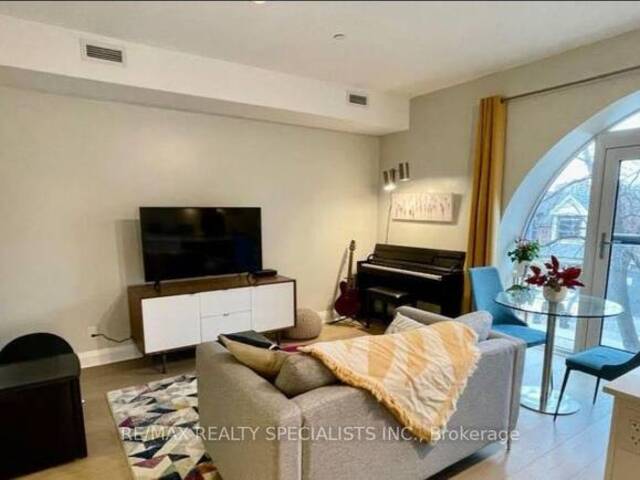 210 - 243 PERTH AVENUE Toronto Ontario, M6P 3X9 - 1 Bedroom Condo For Sale