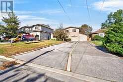 2467 EDENHURST DRIVE | Mississauga Ontario | Slide Image Three