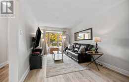 2092 HUNT CRESCENT | Burlington Ontario | Slide Image Six