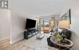 2092 HUNT CRESCENT | Burlington Ontario | Slide Image Seven