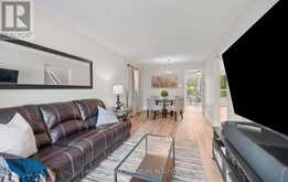 2092 HUNT CRESCENT | Burlington Ontario | Slide Image Eight