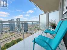 3305 - 2916 HIGHWAY 7 | Vaughan Ontario | Slide Image Sixteen