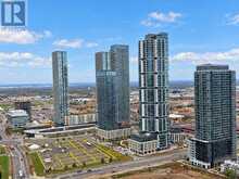 3305 - 2916 HIGHWAY 7 | Vaughan Ontario | Slide Image Seventeen