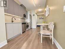 3305 - 2916 HIGHWAY 7 | Vaughan Ontario | Slide Image Nine