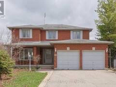 19 WESTERN SKIES COURT Vaughan Ontario, L4L 8B6