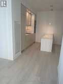 3505 - 11 YORKVILLE AVENUE | Toronto Ontario | Slide Image Nine
