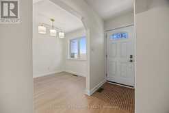 18 ROBERTSFIELD CRESCENT | Toronto Ontario | Slide Image Eight