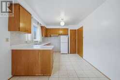 50 FELAN CRESCENT | Toronto Ontario | Slide Image Nineteen