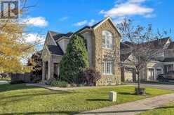 2182 HEATHCLIFF COURT | Oakville Ontario | Slide Image Three