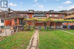 626 MANNING AVENUE | Toronto Ontario | Slide Image Thirty-eight