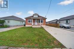 16 GARDEN STREET | Thorold Ontario | Slide Image Two