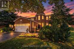 2017 GRENVILLE DRIVE | Oakville Ontario | Slide Image One