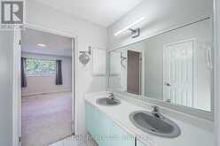 2017 GRENVILLE DRIVE | Oakville Ontario | Slide Image Twenty-nine