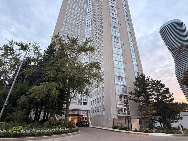 3106 - 3650 KANEFF CRESCENT Mississauga Ontario, L5A 4A1 - 2 Bedrooms Condo For Sale