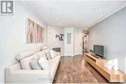 249 YELLOWOOD CIRCLE | Vaughan Ontario | Slide Image Eight