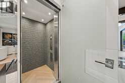 335 LYTTON BOULEVARD | Toronto Ontario | Slide Image Nine