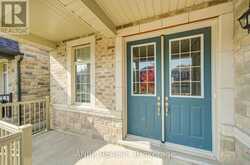 57 BETTY MAY CRESCENT | East Gwillimbury Ontario | Slide Image Three