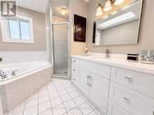 813 STONEHAVEN AVENUE | Newmarket Ontario | Slide Image Twelve