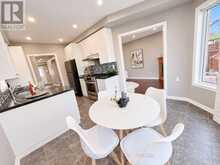 813 STONEHAVEN AVENUE | Newmarket Ontario | Slide Image Eight