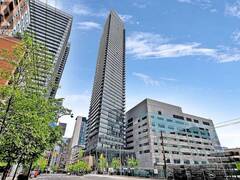 204 - 832 BAY STREET Toronto Ontario, M5S 1Z6