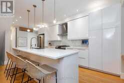 16 PINE CRESCENT | Toronto Ontario | Slide Image Eight