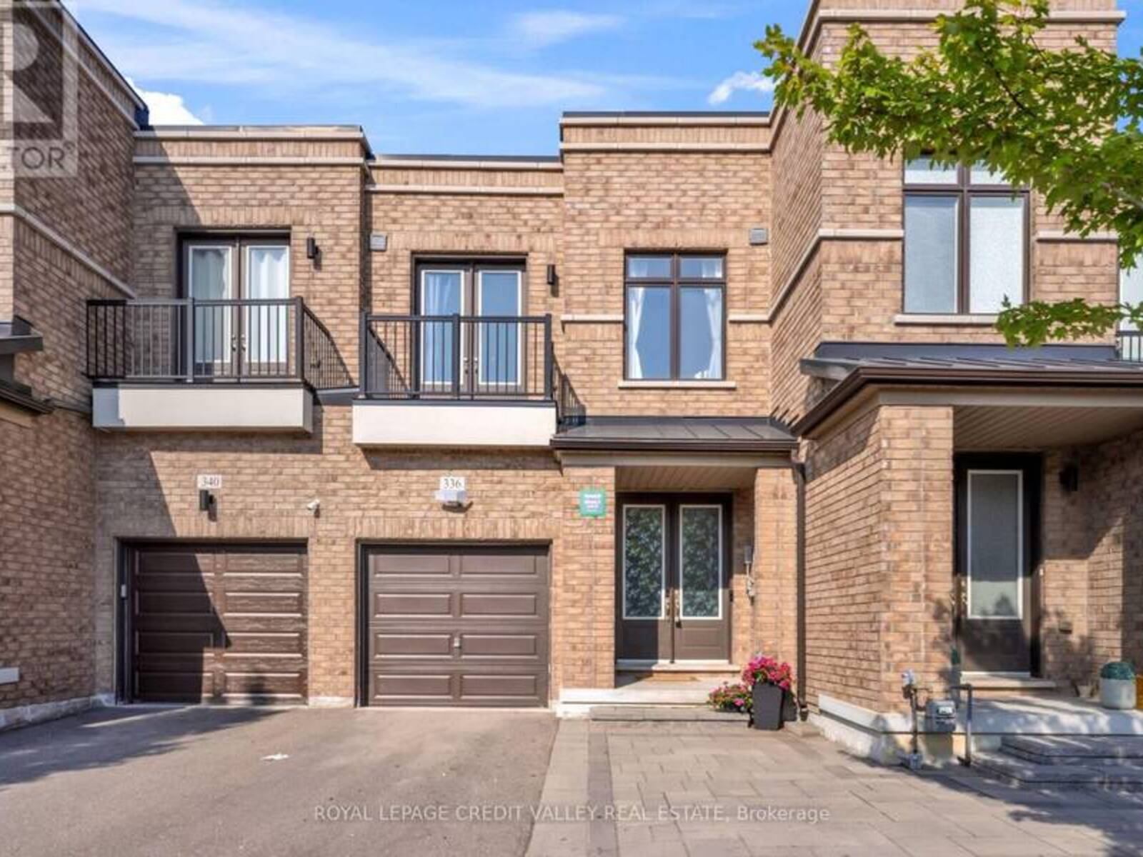 336 ELYSE COURT, Aurora, Ontario L4G 2C9