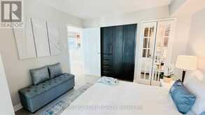 1012 - 10 QUEENS QUAY W | Toronto Ontario | Slide Image Thirteen