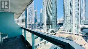 1012 - 10 QUEENS QUAY W | Toronto Ontario | Slide Image Seventeen