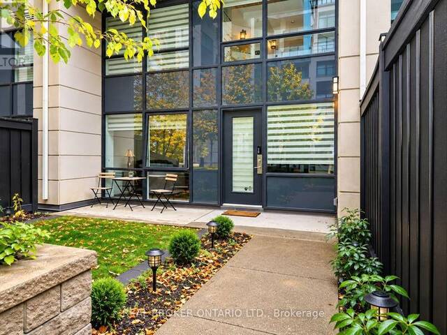 111 - 12 WOODSTREAM BOULEVARD Vaughan Ontario, L4L 8C3 - 3 Bedrooms Condo For Sale