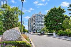606 - 8501 BAYVIEW AVENUE | Richmond Hill Ontario | Slide Image Two