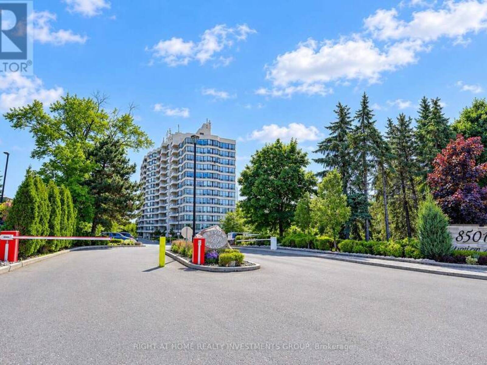 606 - 8501 BAYVIEW AVENUE, Richmond Hill, Ontario L4B 3J7