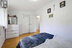 75 BLOOMINGTON CRESCENT | Toronto Ontario | Slide Image Nineteen