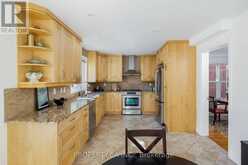 2124 LANGTRY DRIVE | Oakville Ontario | Slide Image Eleven