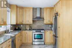 2124 LANGTRY DRIVE | Oakville Ontario | Slide Image Twelve
